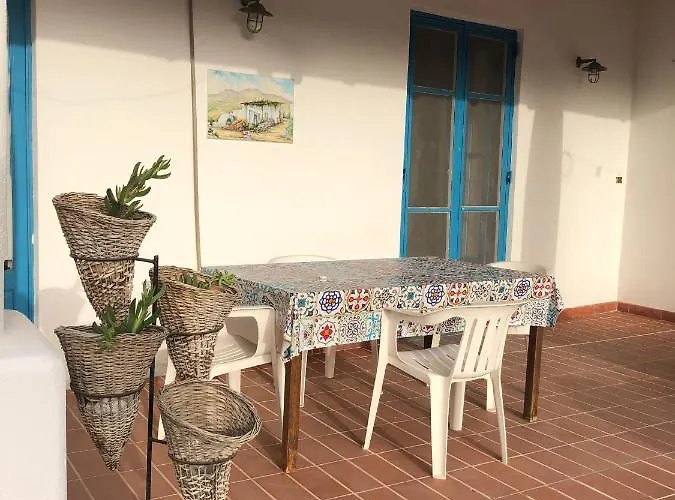 Isola - Centro Storico * Липари