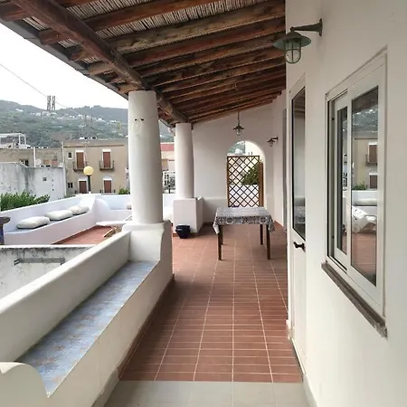 Isola - Centro Storico Ferienhaus